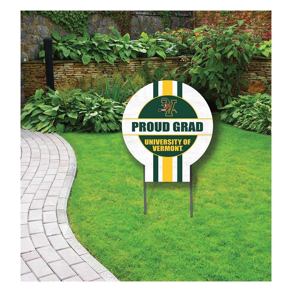 20x20 Vermont Catamounts Proud Grad Lawn Sign