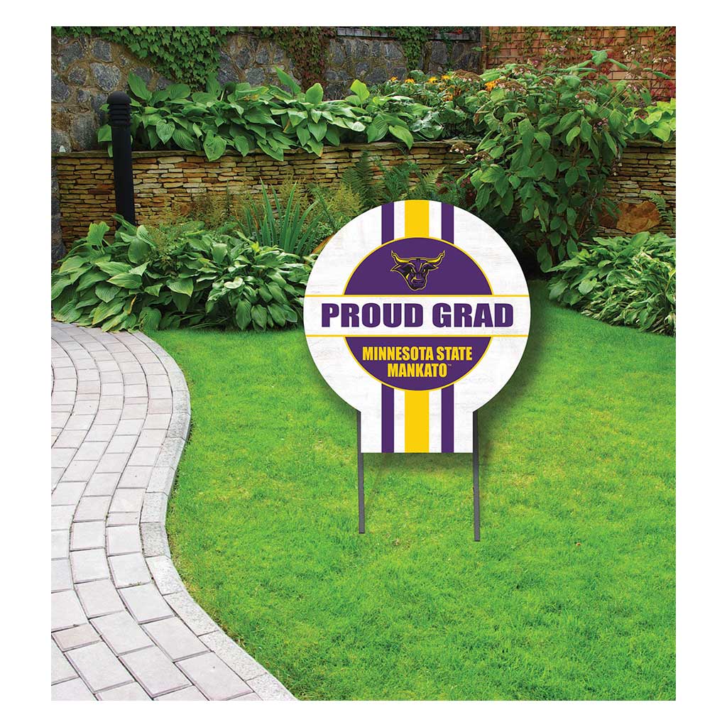 20x20 Minnesota State Mavericks Proud Grad Lawn Sign
