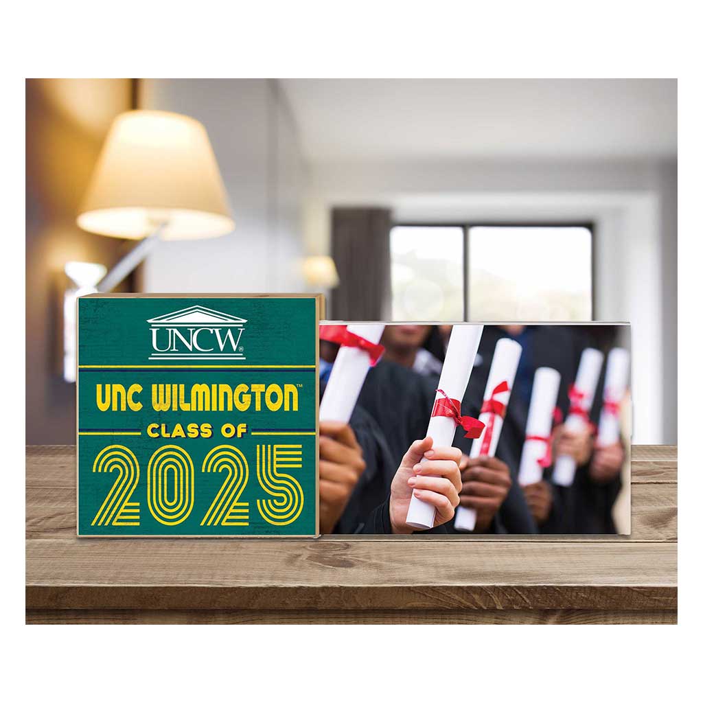 Unc Wilmington Seahawks Class of 2025 Floating Picture Frame