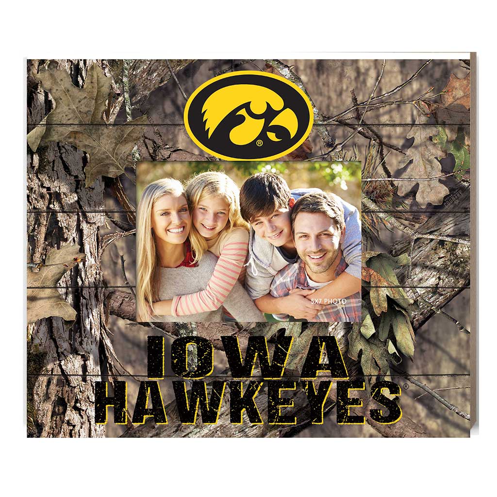 Mossy Oak Slat Frame With Logo Iowa Hawkeyes