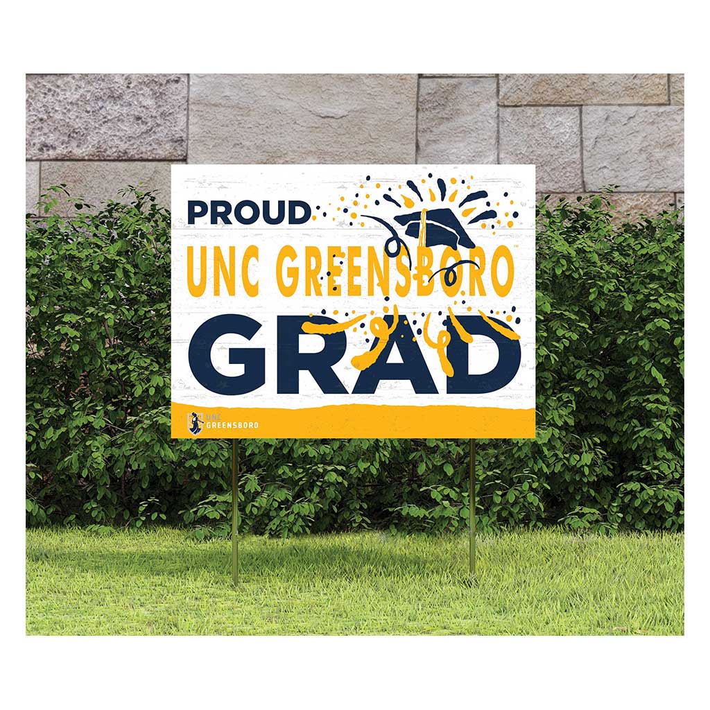 18x24 Lawn Sign Proud Grad With Logo North Carolina (Greensboro) Spartans