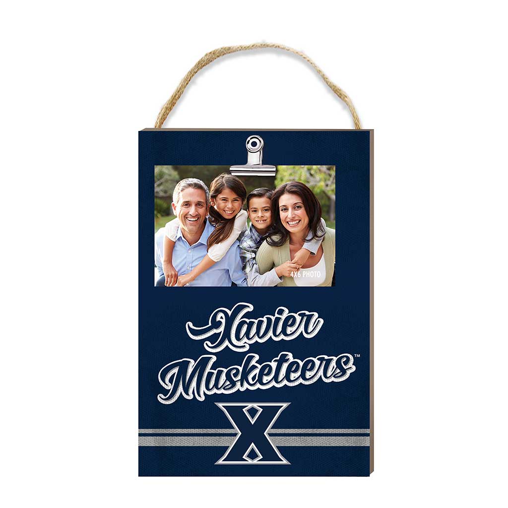 Hanging Clip-It Photo Colored Logo Xavier Ohio Musketeers
