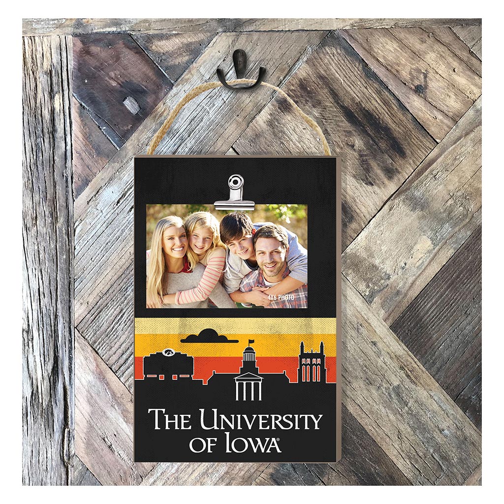 Hanging Clip-It UScape Skyline Iowa Hawkeyes